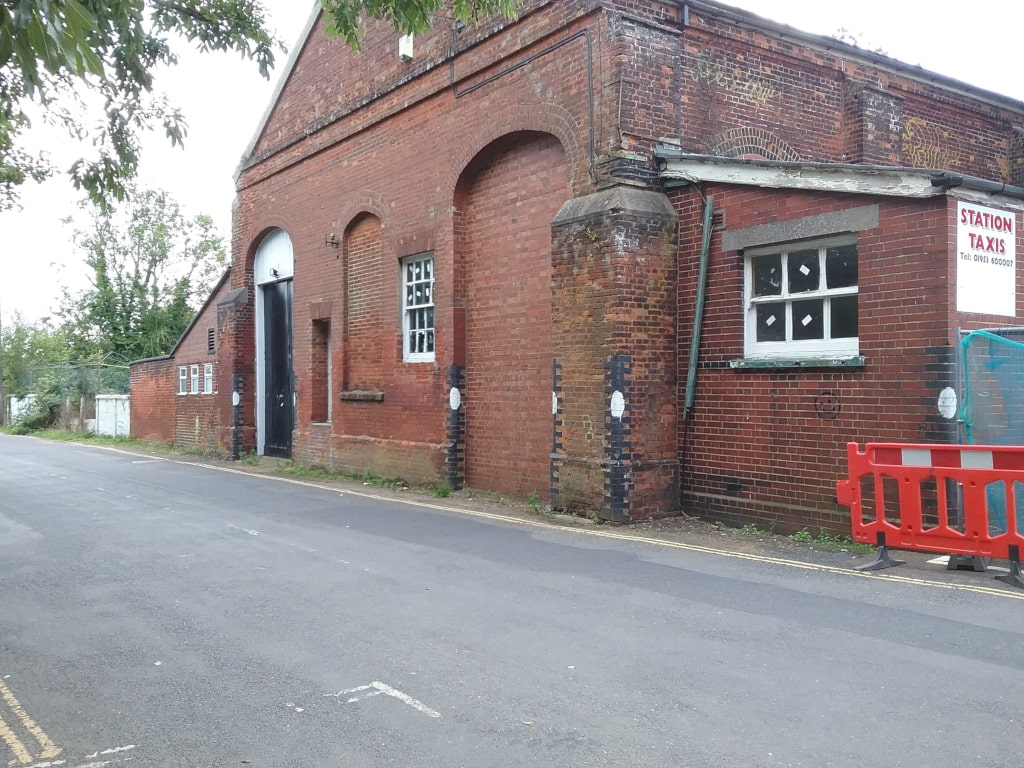 Goods shed