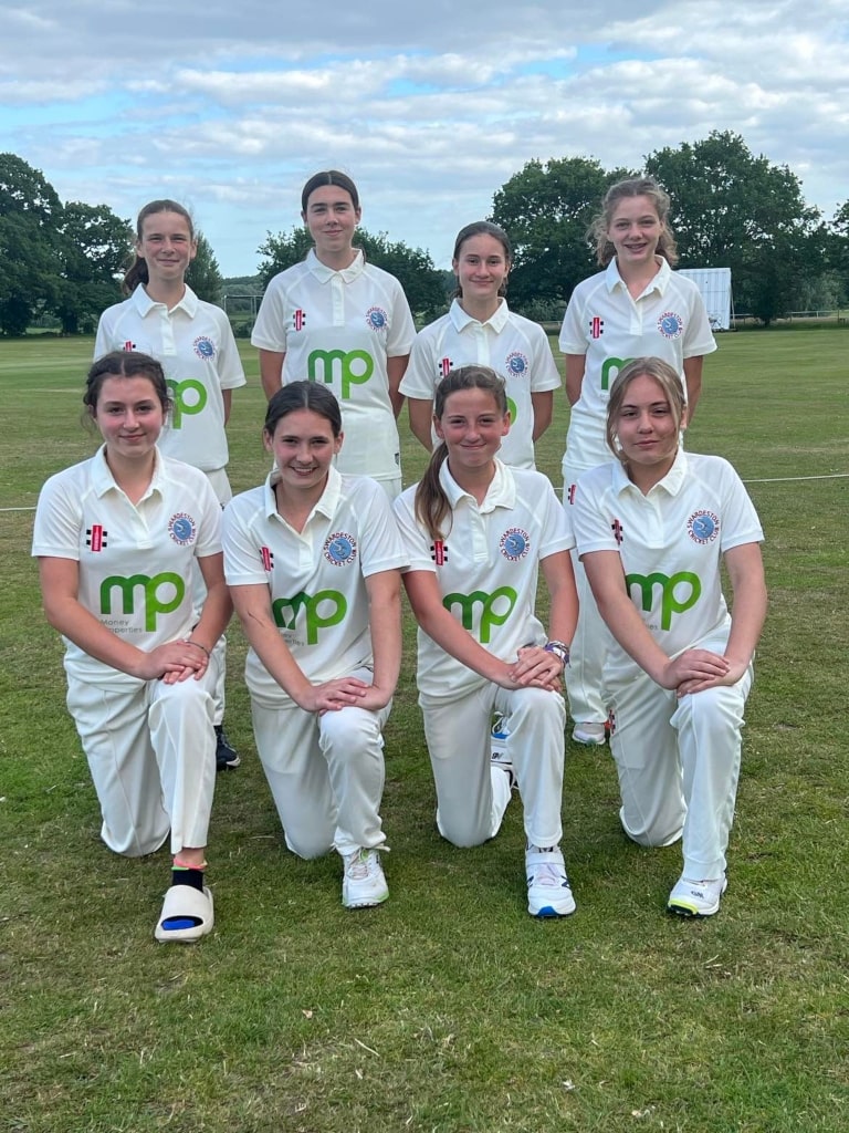 Moneyproperties cricket team sponsorship