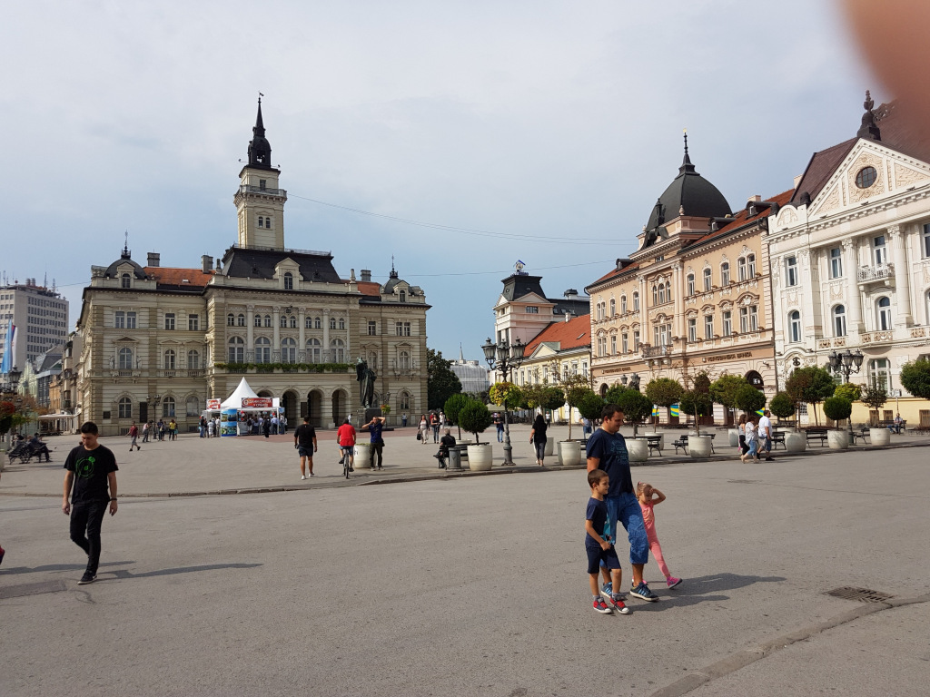 Photo of town square in novi sad