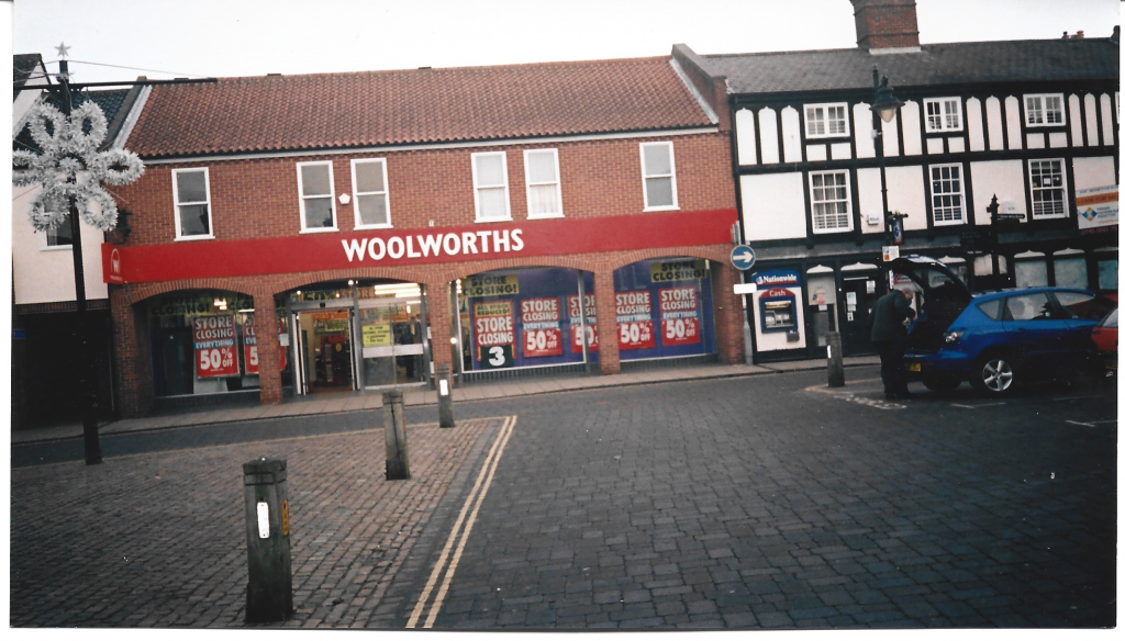 Woolworths shopfront in 2009